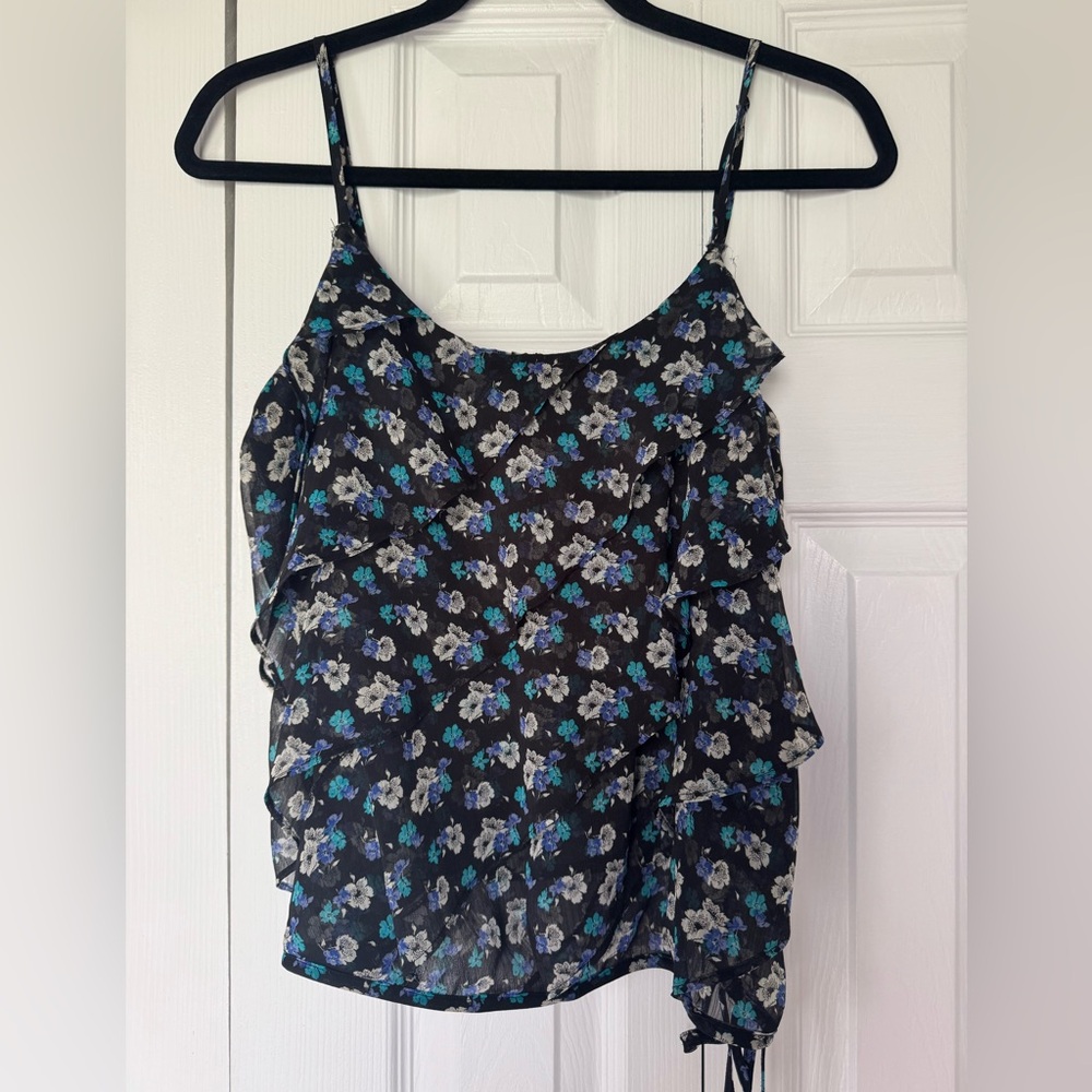 AMERICAN EAGLE Floral Ruffled Camisole